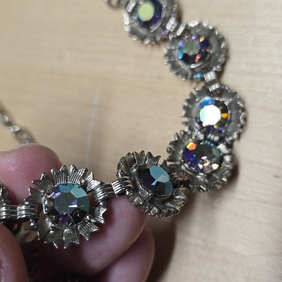 Silver Color Necklace Floral Designs with Iridescent Stones - Picture 6 of 9